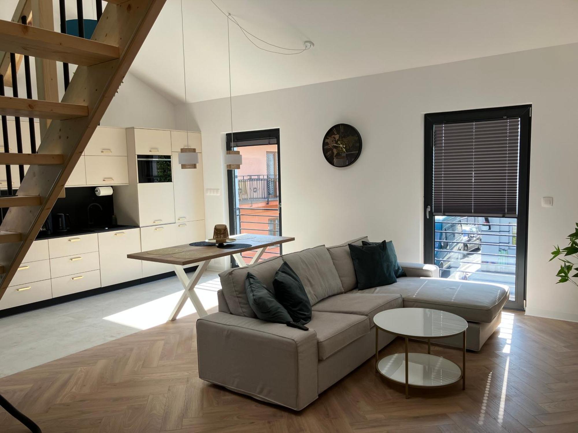 Agat Pokoje Goscinne Apartamenty Pobierowo Exteriör bild
